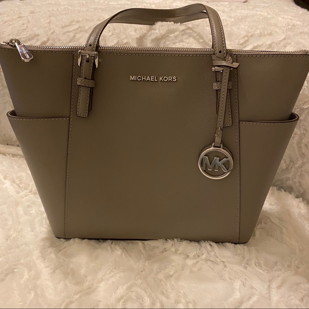MK Jet Set Large Saffiano Leather Tote Bag